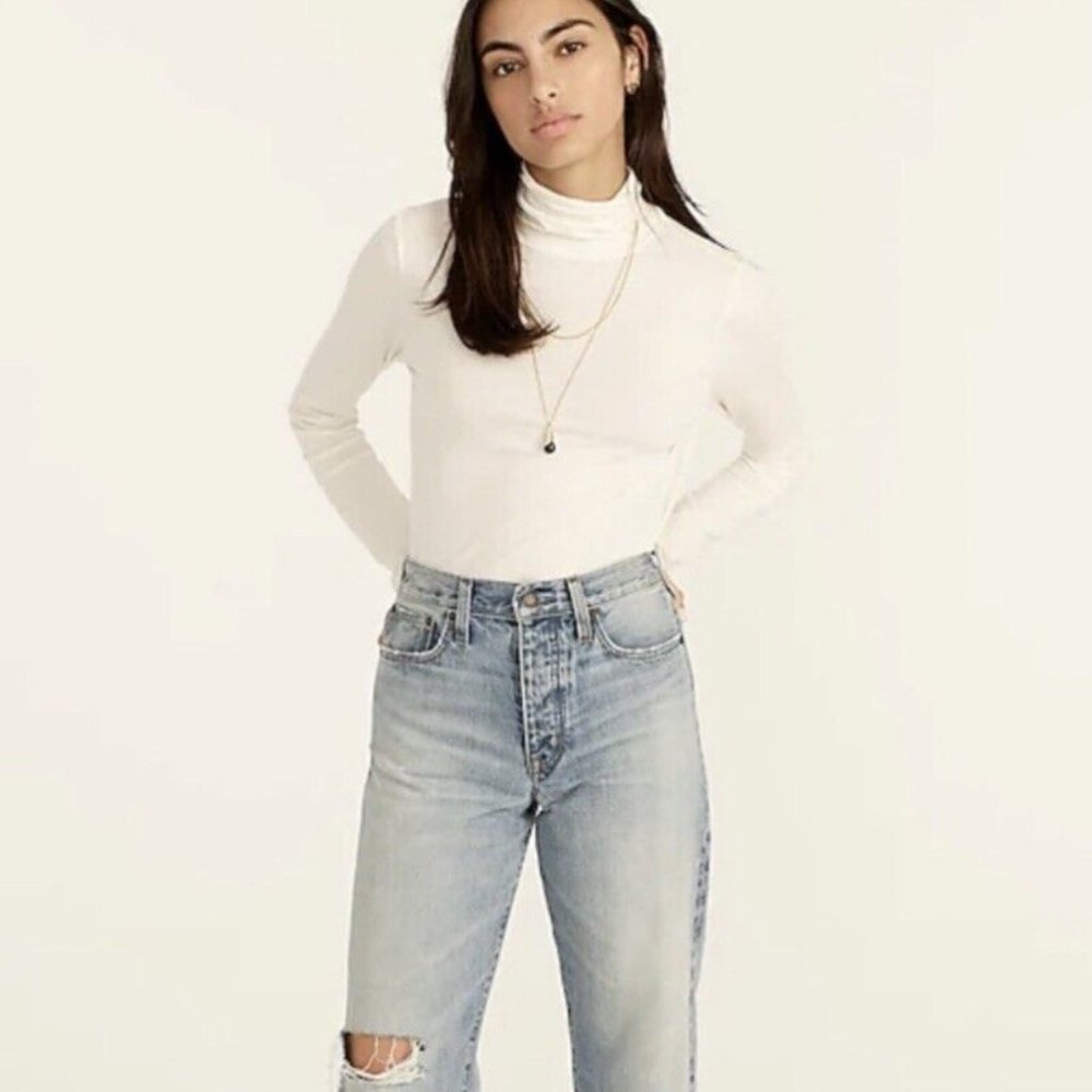 NWOT * J.Crew. * Tissue Turtleneck * Ivory * Size M